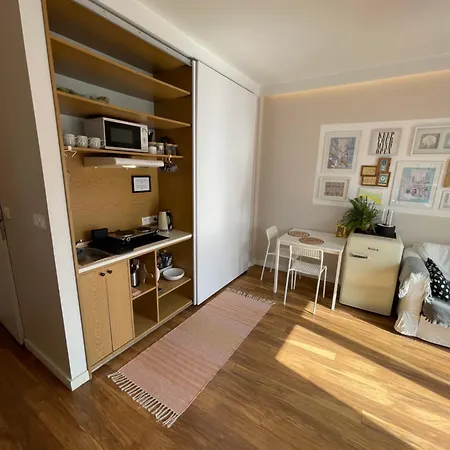 W Centrum Warszawy Ulica Chmielna - 500m Od Dworca Centralnego - By Good Sleeping Appartement