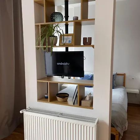 Apartman W Centrum Warszawy Ulica Chmielna - 500m Od Dworca Centralnego - By Good Sleeping Varsó