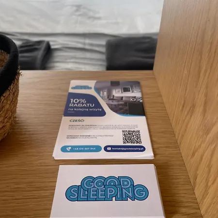 W Centrum Warszawy Ulica Chmielna - 500m Od Dworca Centralnego - By Good Sleeping