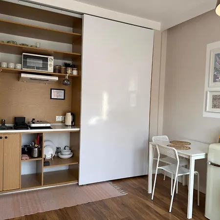 W Centrum Warszawy Ulica Chmielna - 500m Od Dworca Centralnego - By Good Sleeping *