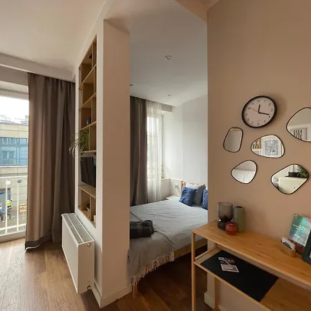 W Centrum Warszawy Ulica Chmielna - 500m Od Dworca Centralnego - By Good Sleeping Apartmán *